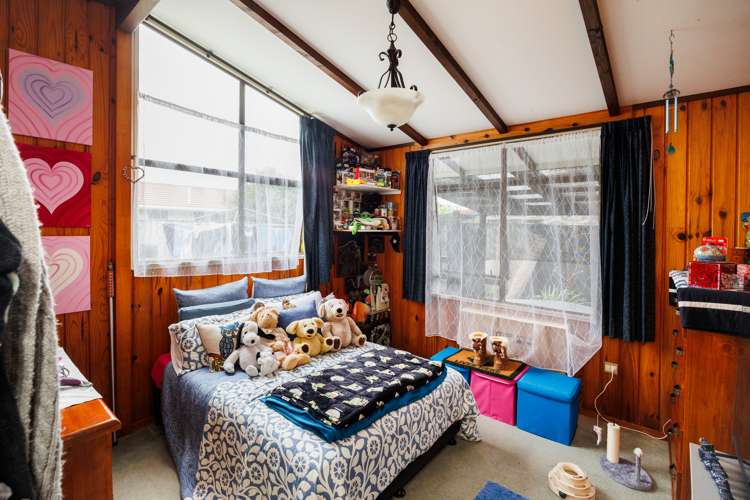 182 Amberley Avenue Highbury_8