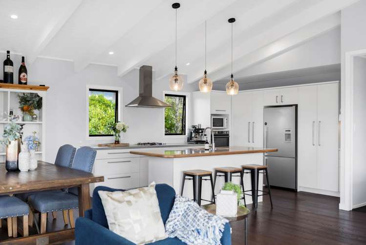 7 Maraetai Heights Road Maraetai_2