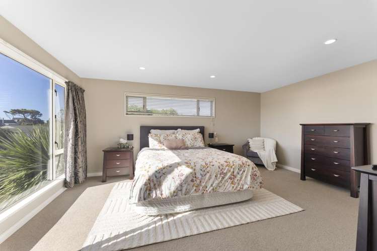 175 Rocking Horse Road Southshore_11