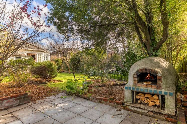 14 Wilding Street Saint Martins_15