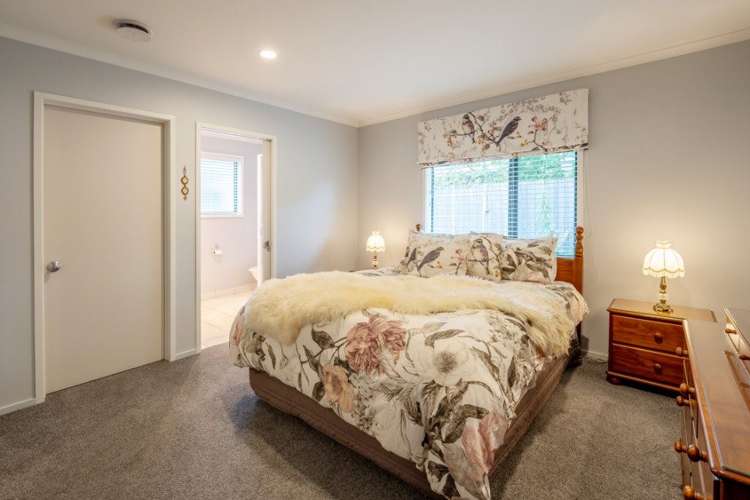 12 Mckendry Street Redwoodtown_10