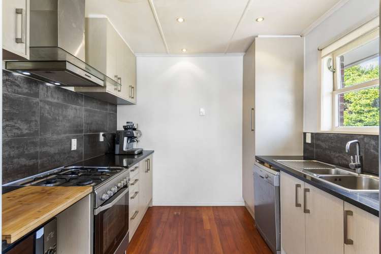 115 Rosier Road Glen Eden_5