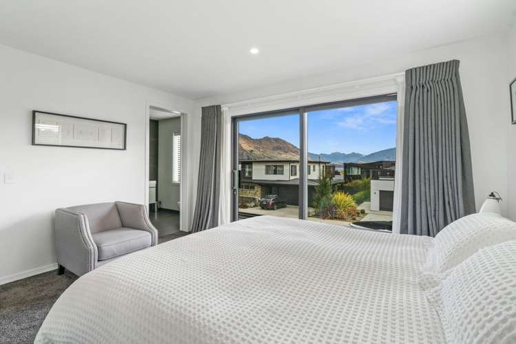 53 Tenby Street Wanaka_7