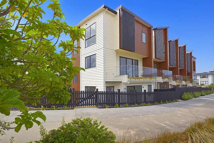 95 Joshua Carder Drive Hobsonville_26