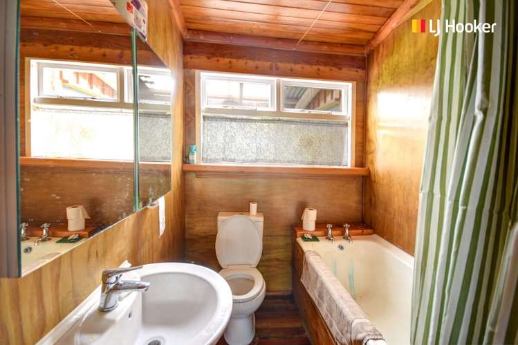 2 Killarney Street Waitati_10