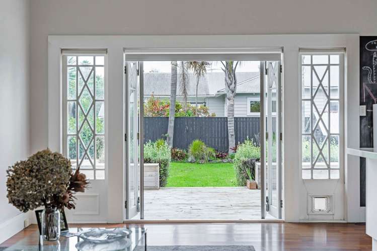 30 Volcanic Street Mt Eden_17