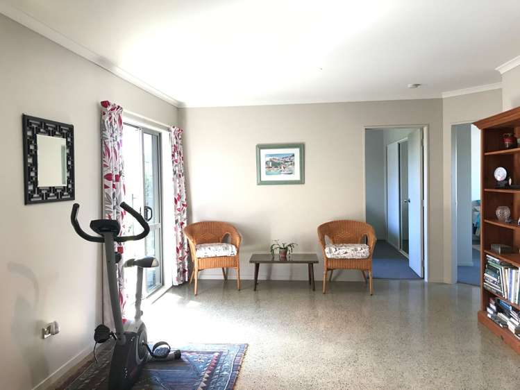 369 One Tree Point Road One Tree Point_9