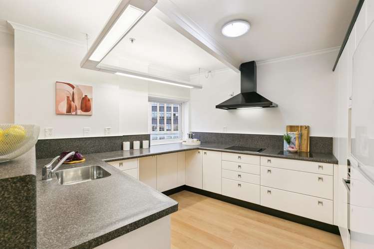 3.10/1 Queens Wharf_5