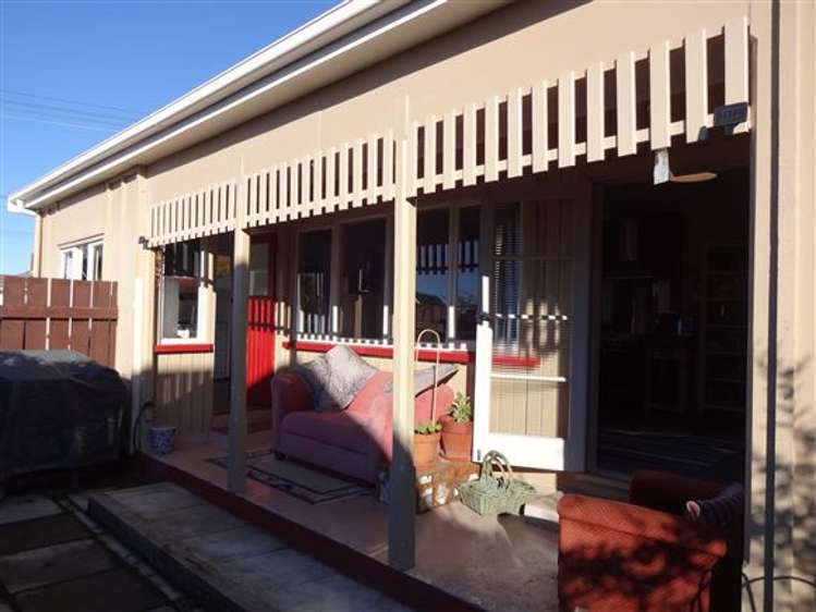 9 Hornbrook Street Temuka_18