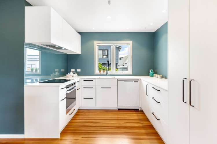 1/5 Abbotleigh Avenue Te Atatu Peninsula_6