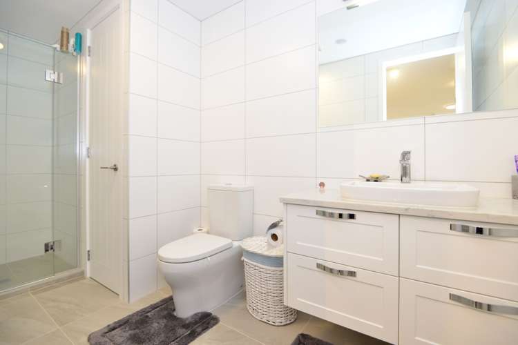 168 Eaves Bush Parade Orewa_10