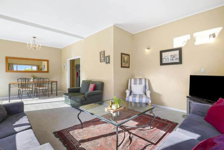 1/18 Gladstone Road Northcote_9