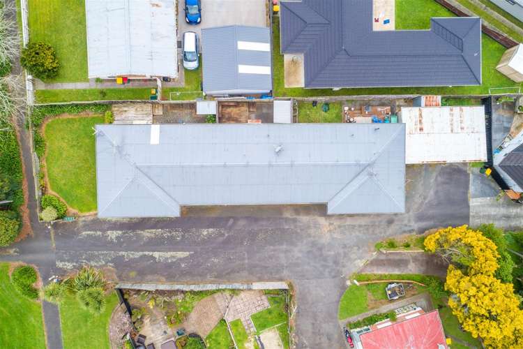 10 Albert Street Hamilton East_19