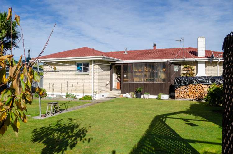 3 Leeds Place Solway_12