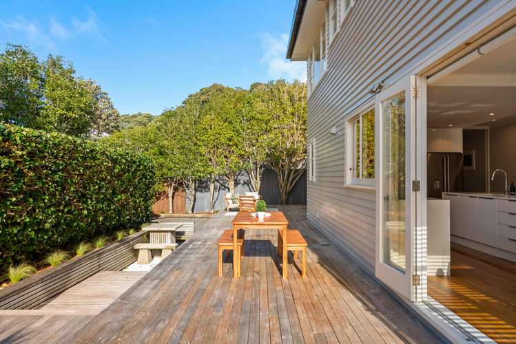 37 Ferry Street Seatoun_21