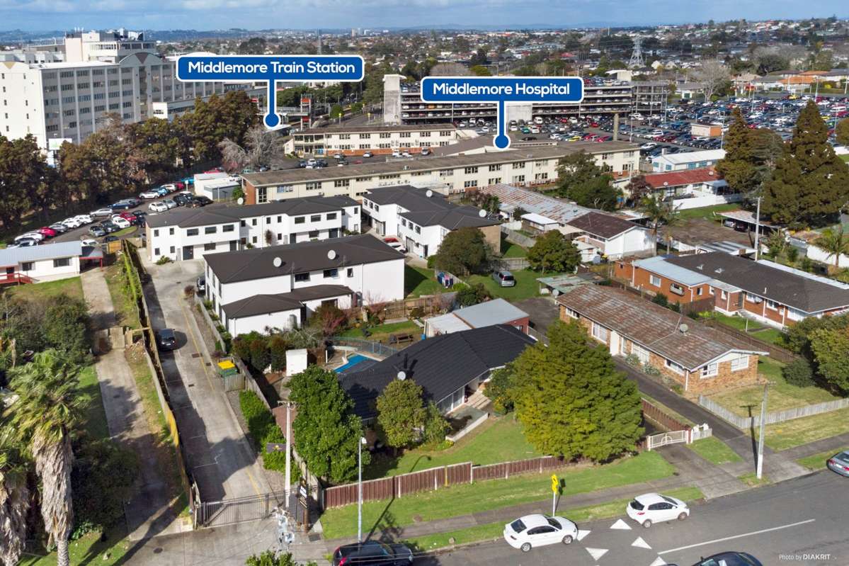6/64A Rosella Road_2