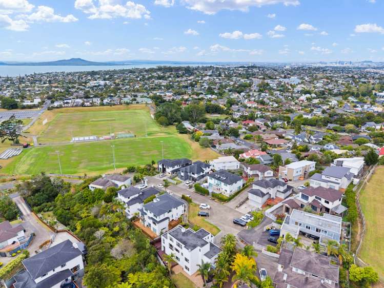 43 Zara Court Mairangi Bay_33