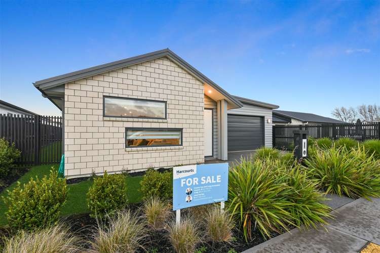 8 Probert Crescent Chartwell_21