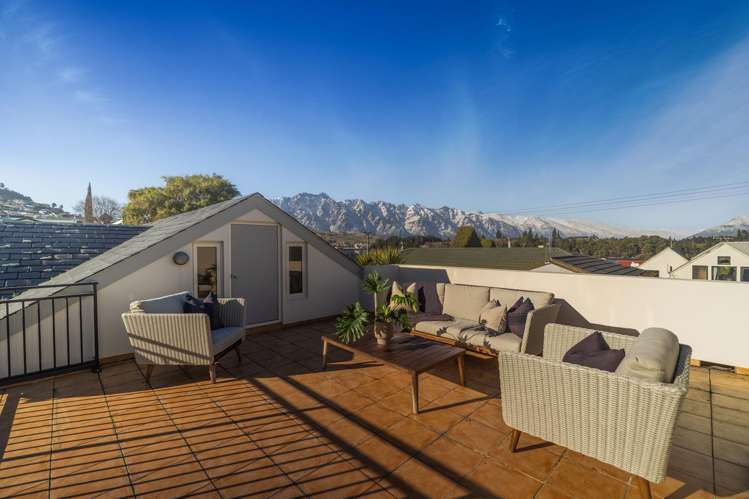 7 Brisbane Street Queenstown_20