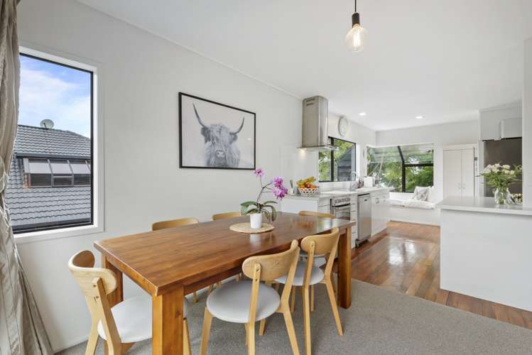 2/14a Commodore Parry Road Castor Bay_8