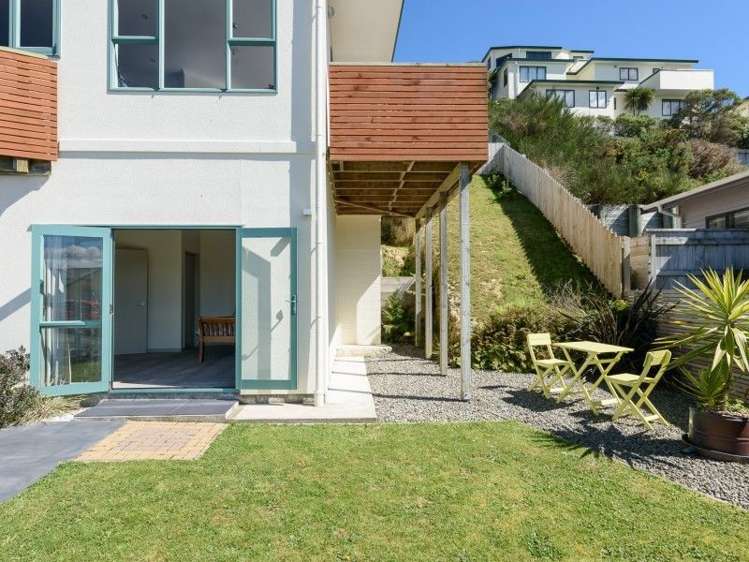 8 Claverton Grove Churton Park_12