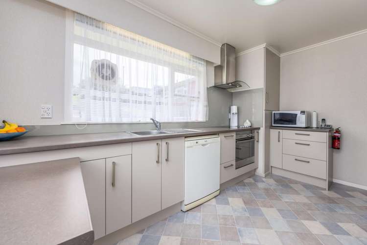 14 John Davis Road Mt Roskill_7