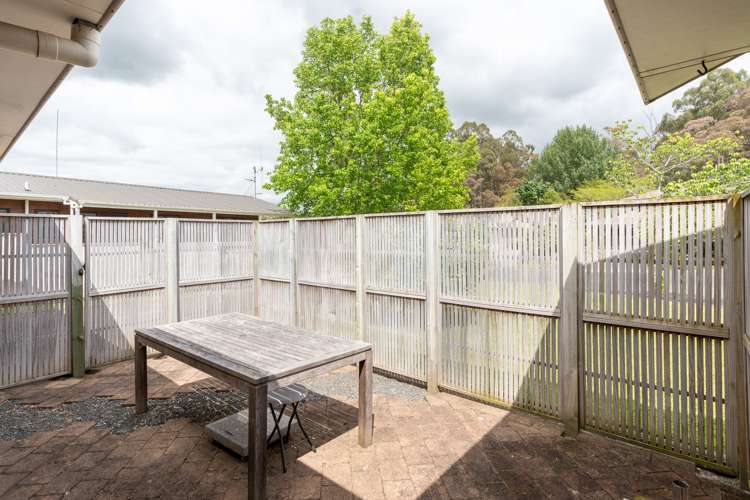 16 Oregon Crescent Glenview_8