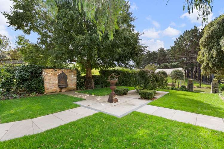 175 Gleeson Road Waiuku_35