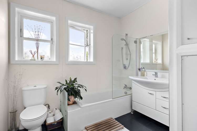 164 Landscape Road Mount Eden_15