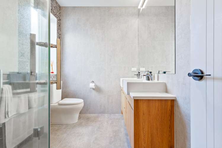 12 Dinning Road Riverhead_15