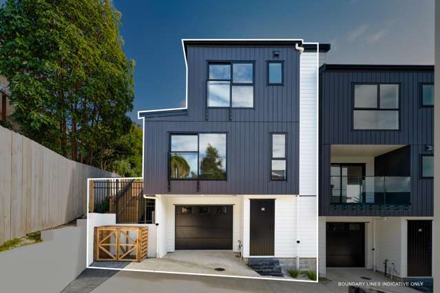 Brand-New Freehold Homes Move-In Ready