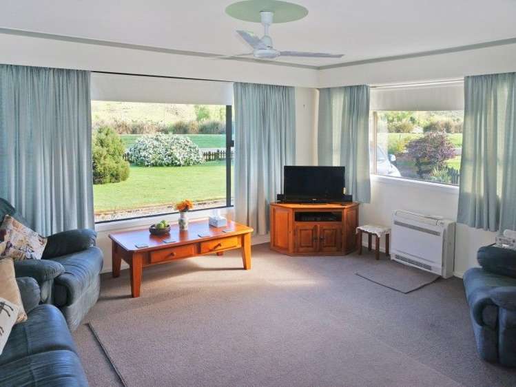 58 Level Street Dipton_3