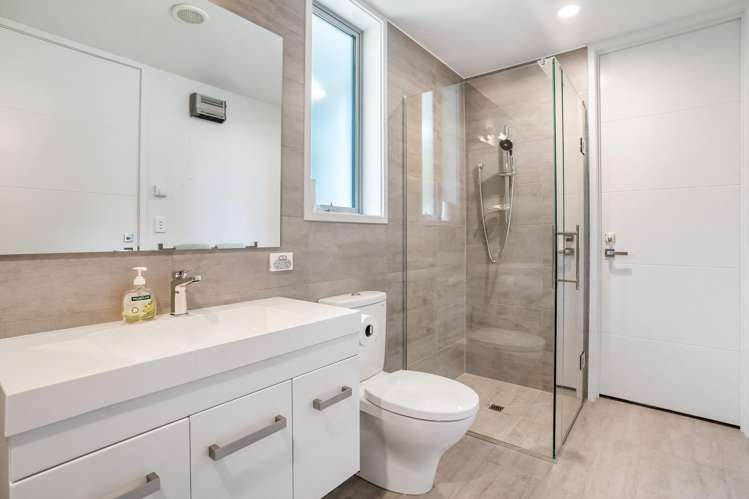 39 Welsh Road Winton_18