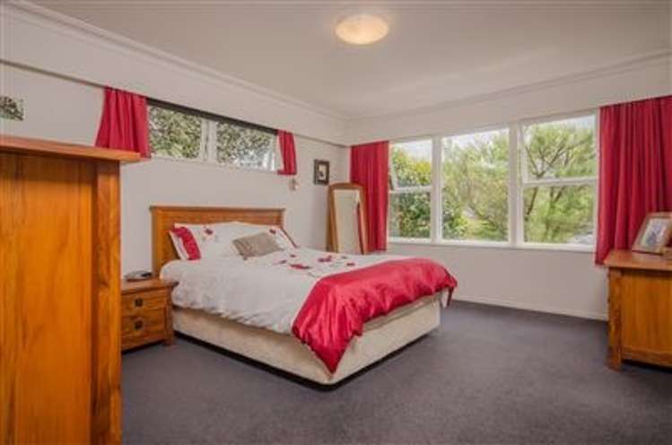 26 Eaton road Hillsborough_5