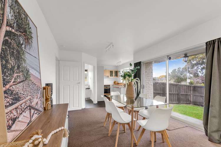 67 Chartwell Street Burwood_5