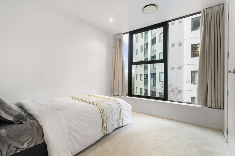 2C/2 St Martins Lane Grafton_9