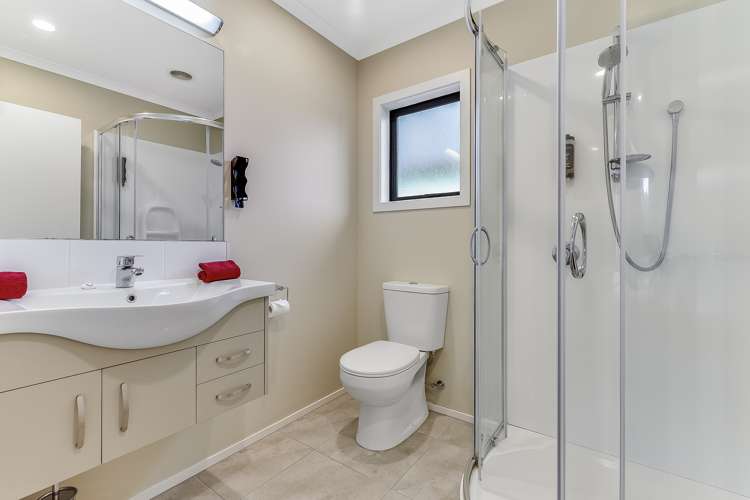 2/12 Short Street Claudelands_7