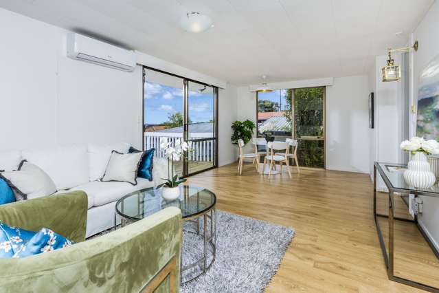 1/144 Sunset Road Unsworth Heights_2