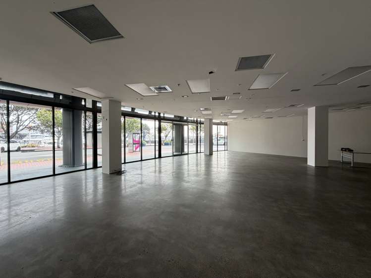Suite 1/110 Customs Street West Auckland Central_4