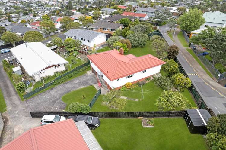 11 Trevola Street New Windsor_17