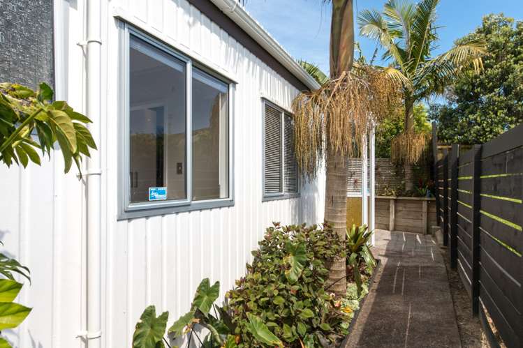 2/24 Amberley Avenue Te Atatu South_19