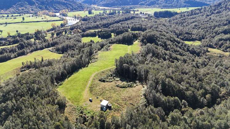 850 Browns Creek Road Inangahua_9