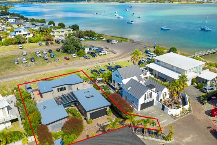 233 Omaha Drive Omaha_23