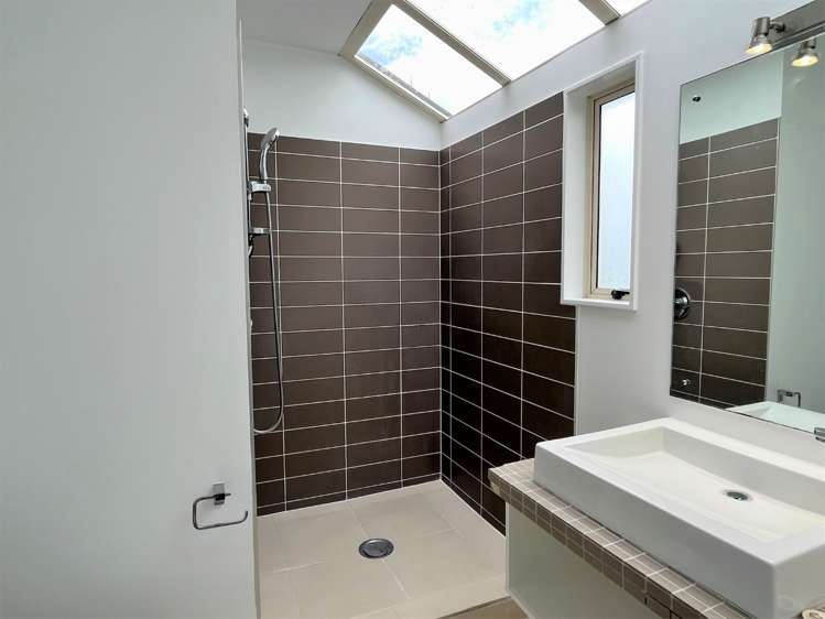 1A Sycamore Drive 1622_13