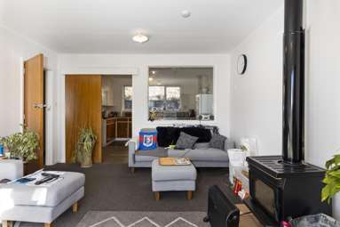 15A Newbourne Crescent_2