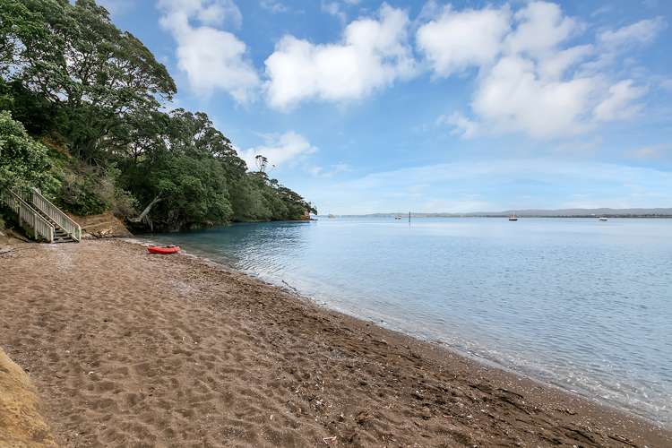 22 Valhalla Drive Beach Haven_13