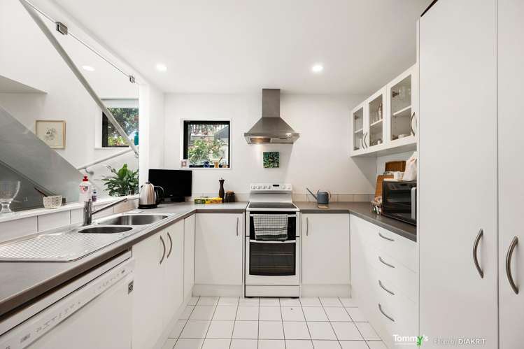 1/26 Buller Street Te Aro_6