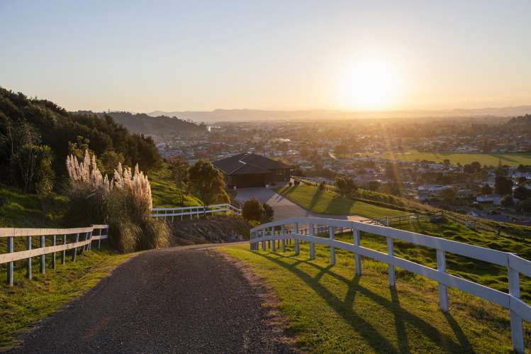 153 Wheatstone Road Wainui_12