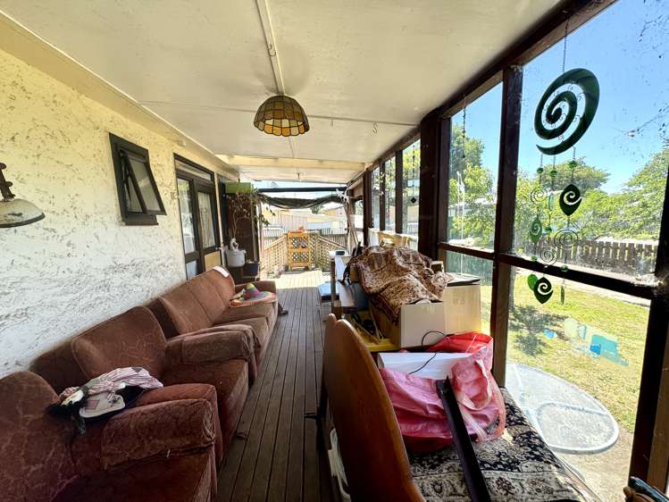 2 Lake Street Takapau_10