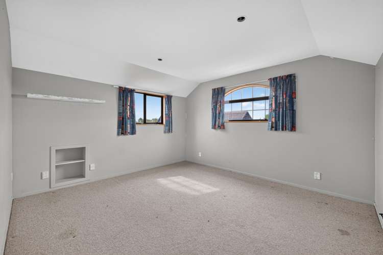 55 Lowry Avenue Redwood_11